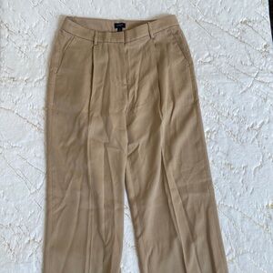 NWT,J-Crew Pleated wide leg pant Size 6